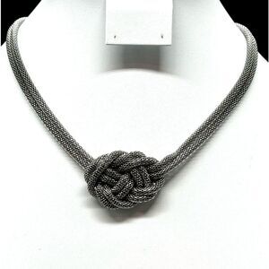 Chico’s Pendant Knot Necklace NWOT 18IN